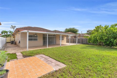 Villa ou maison à vendre à Homestead, Floride: 3 chambres, 133.97 m2 № 1925192 - photo 23