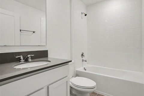 Casa en venta en Osteen, Florida, 3 dormitorios, 145.02 m2 № 2416573 - foto 12