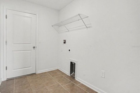 Casa en venta en Osteen, Florida, 3 dormitorios, 145.02 m2 № 2416573 - foto 13