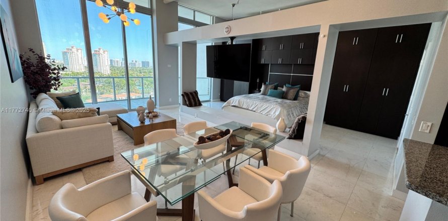 Condo à Aventura, Floride, 2 chambres № 1737756