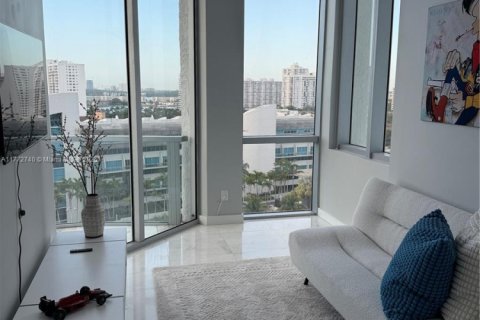 Copropriété à louer à Aventura, Floride: 2 chambres, 111.85 m2 № 1737756 - photo 19