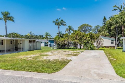 Terreno en venta en Dunedin, Florida № 1853726 - foto 1