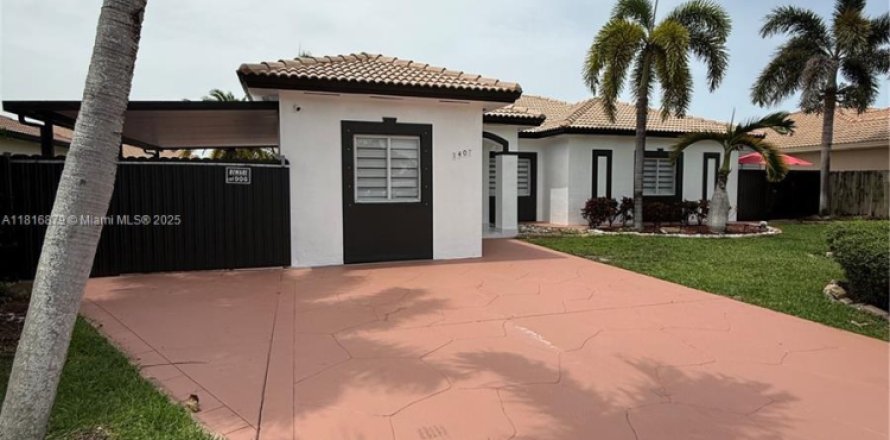 Immobilier commercial à Homestead, Floride 1 chambre, 168.8 m2 № 1770711