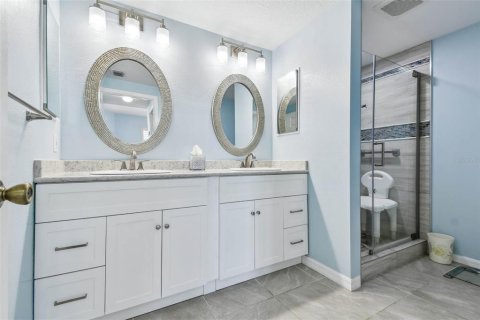 Condo in Palmetto, Florida, 3 bedrooms  № 1582383 - photo 27