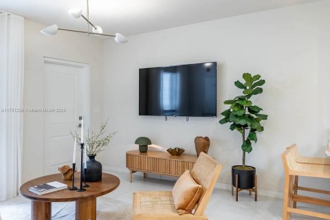 Apartamento en alquiler en Dania Beach, Florida, 1 dormitorio № 1874625 - foto 6