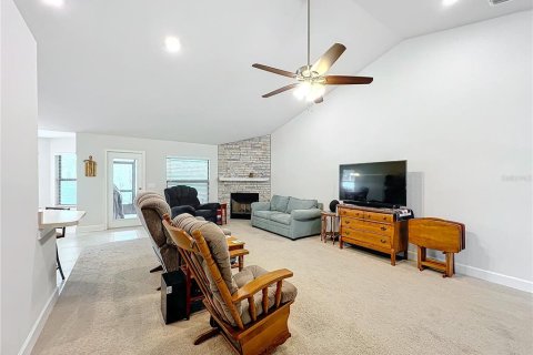 House in Mulberry, Florida 4 bedrooms, 221.29 sq.m. № 1545325 - photo 7