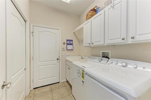 Casa en venta en Bradenton, Florida, 3 dormitorios, 190.26 m2 № 2231531 - foto 25