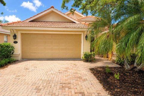 Casa en Bradenton, Florida 3 dormitorios, 190.26 m2 № 2231531
