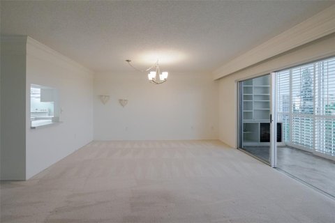 Condo in Bradenton, Florida, 2 bedrooms  № 1803237 - photo 15