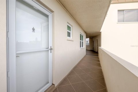 Condo in Bradenton, Florida, 2 bedrooms  № 1803237 - photo 3