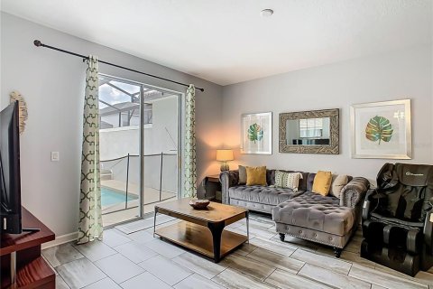 Townhouse in Davenport, Florida 4 bedrooms, 176.7 sq.m. № 1865838 - photo 20