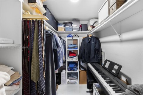 Condominio en venta en Miami Beach, Florida, 1 dormitorio, 72.93 m2 № 1999870 - foto 10