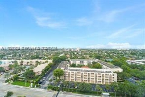 Condo in Lauderdale-by-the-Sea, Florida, 1 bedroom  № 1994172 - photo 20