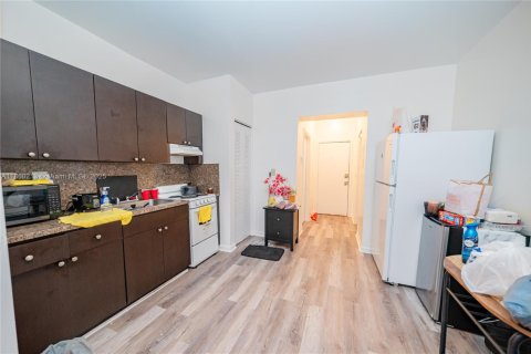 Propiedad comercial en venta en Miami, Florida № 1886654 - foto 15