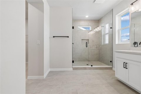 Casa en venta en Bradenton, Florida, 4 dormitorios, 252.6 m2 № 2203130 - foto 18