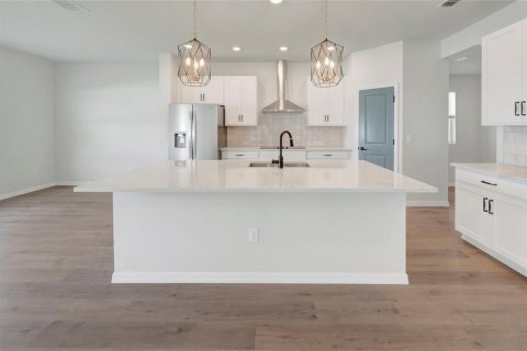 Casa en venta en Bradenton, Florida, 4 dormitorios, 252.6 m2 № 2203130 - foto 3