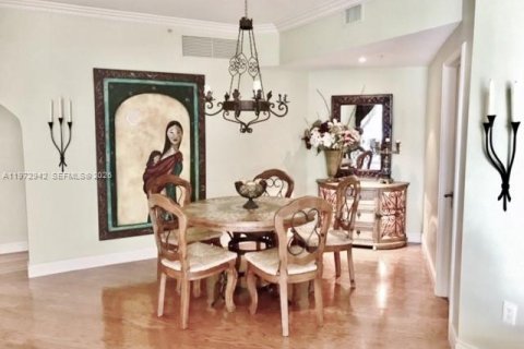 Condo in Miami Beach, Florida, 1 bedroom  № 2033749 - photo 29