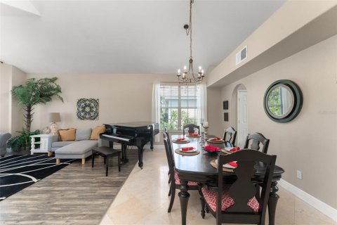 Casa en venta en Orlando, Florida, 4 dormitorios, 290.88 m2 № 1856638 - foto 16