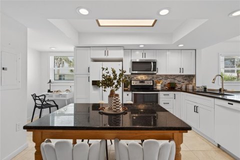 Condominio en venta en Englewood, Florida, 2 dormitorios, 97.18 m2 № 1786624 - foto 3