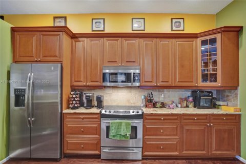 Casa en venta en Boynton Beach, Florida, 3 dormitorios, 157.28 m2 № 1850872 - foto 3