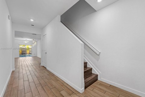 Villa ou maison à vendre à Florida City, Floride: 5 chambres, 239.69 m2 № 2263595 - photo 8