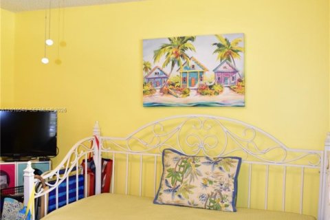Copropriété à vendre à Sunrise, Floride: 2 chambres, 94.3 m2 № 2090849 - photo 15