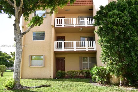 Condo à Sunrise, Floride, 2 chambres  № 2090849