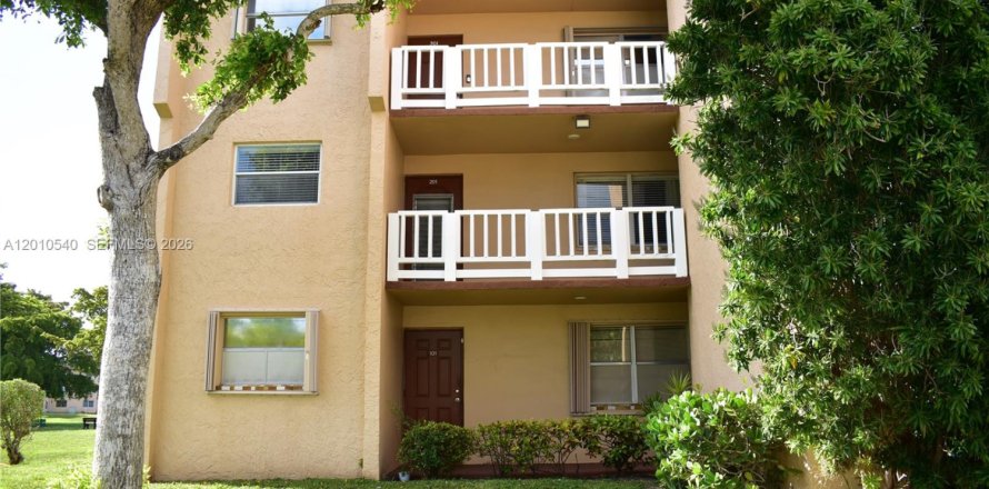 Condo à Sunrise, Floride, 2 chambres  № 2090849