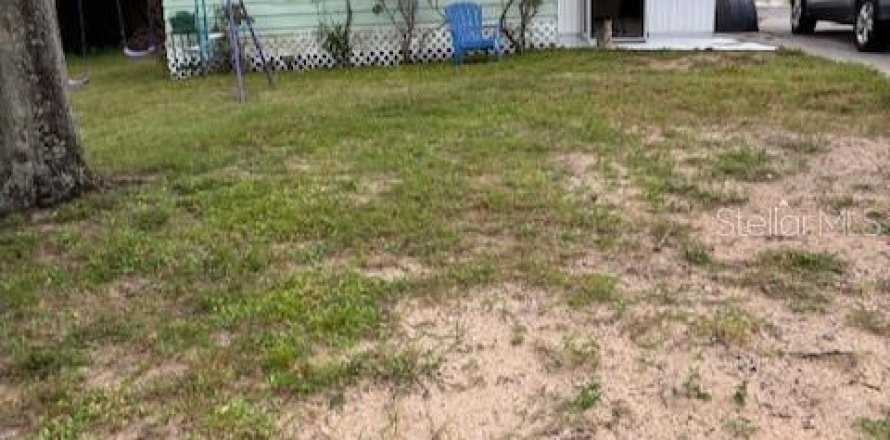 House in Frostproof, Florida 3 bedrooms, 85.47 sq.m. № 1848605