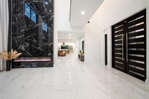Villa ou maison à vendre à Bradenton, Floride: 4 chambres, 569.4 m2 № 2306629 - photo 9