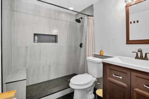 Commercial property in Orlando, Florida 104.52 sq.m. № 1850092 - photo 15