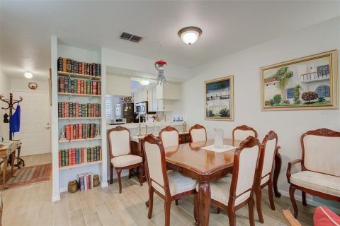 Copropriété à vendre à New Port Richey, Floride: 2 chambres, 77.57 m2 № 1567047 - photo 7