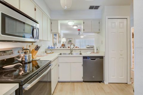 Copropriété à vendre à New Port Richey, Floride: 2 chambres, 77.57 m2 № 1567047 - photo 3