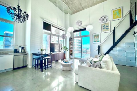 Copropriété à louer à Miami, Floride: 3 chambres, 96.71 m2 № 2154314 - photo 10