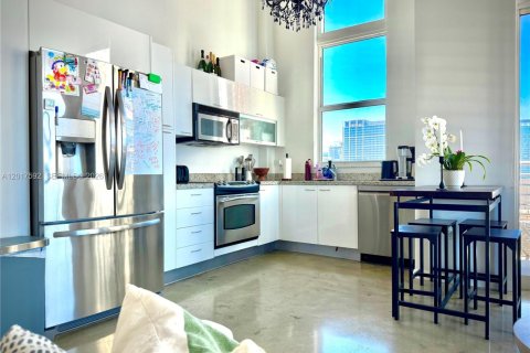 Copropriété à louer à Miami, Floride: 3 chambres, 96.71 m2 № 2154314 - photo 28