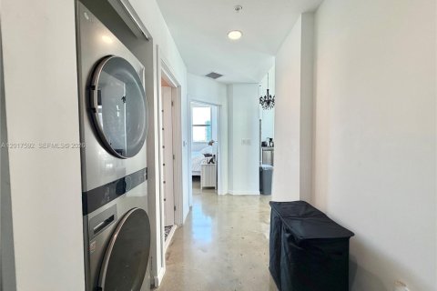 Copropriété à louer à Miami, Floride: 3 chambres, 96.71 m2 № 2154314 - photo 27