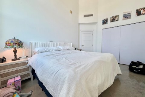 Copropriété à louer à Miami, Floride: 3 chambres, 96.71 m2 № 2154314 - photo 12