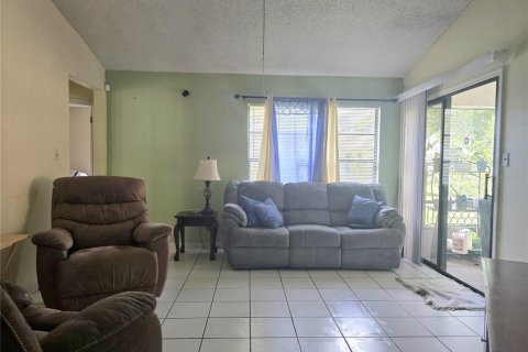 Casa en venta en Kissimmee, Florida, 3 dormitorios, 166.3 m2 № 2386336 - foto 17