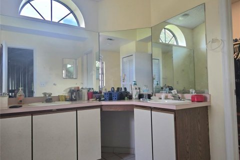 Casa en venta en Kissimmee, Florida, 3 dormitorios, 166.3 m2 № 2386336 - foto 22