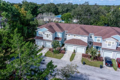 Townhouse in Casselberry, Florida 2 bedrooms, 116.31 sq.m. № 2376739 - photo 21
