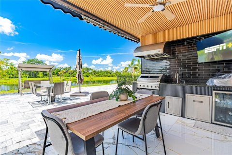 Casa en venta en Orlando, Florida, 5 dormitorios, 284.28 m2 № 2223601 - foto 19
