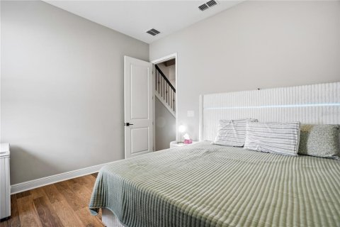 Casa en venta en Orlando, Florida, 5 dormitorios, 284.28 m2 № 2223601 - foto 15
