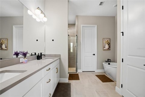 Casa en venta en Orlando, Florida, 5 dormitorios, 284.28 m2 № 2223601 - foto 28