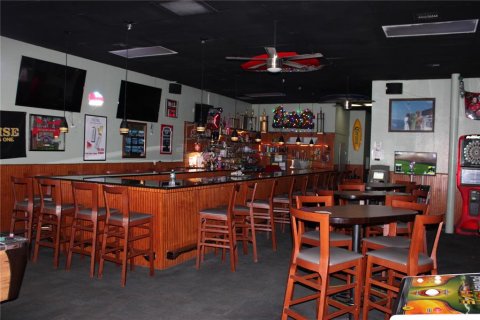 Commercial property in Port Richey, Florida 169.08 sq.m. № 2207022 - photo 4