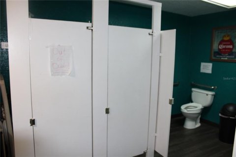 Commercial property in Port Richey, Florida 169.08 sq.m. № 2207022 - photo 21