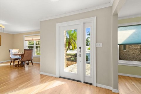 House in Daytona Beach, Florida 3 bedrooms, 300.07 sq.m. № 2092334 - photo 8