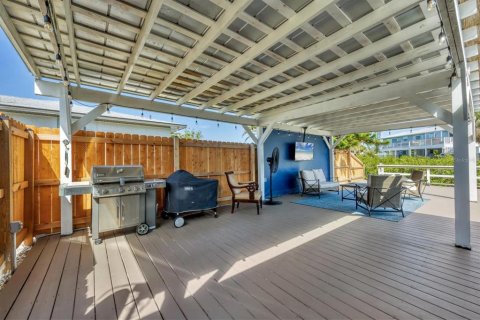 House in Nokomis, Florida 2 bedrooms, 140.19 sq.m. № 1609189 - photo 23