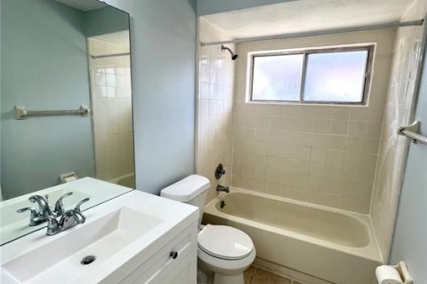 Villa ou maison à vendre à Deltona, Floride: 3 chambres, 134.34 m2 № 2098083 - photo 14