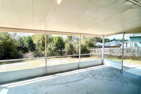 Villa ou maison à vendre à Deltona, Floride: 3 chambres, 134.34 m2 № 2098083 - photo 21