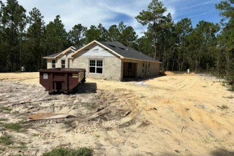 Casa en Dunnellon, Florida 4 dormitorios, 237.55 m2 № 2362402
